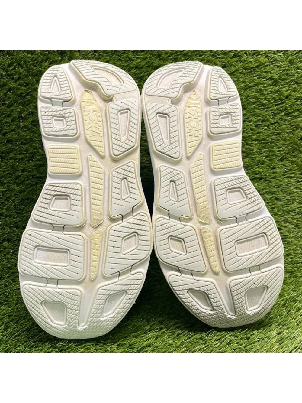 Hoka please review